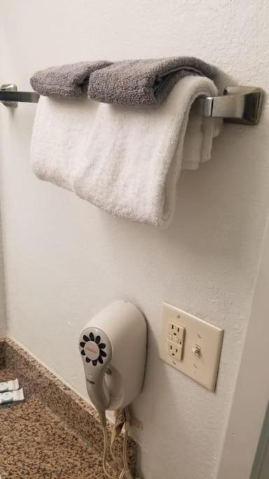 Osu 2 Queen Beds Hotel Room 230 Wi-Fi Stillwater Εξωτερικό φωτογραφία